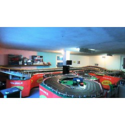 PISTA SLOTCAR 48MT 4 CORSIE